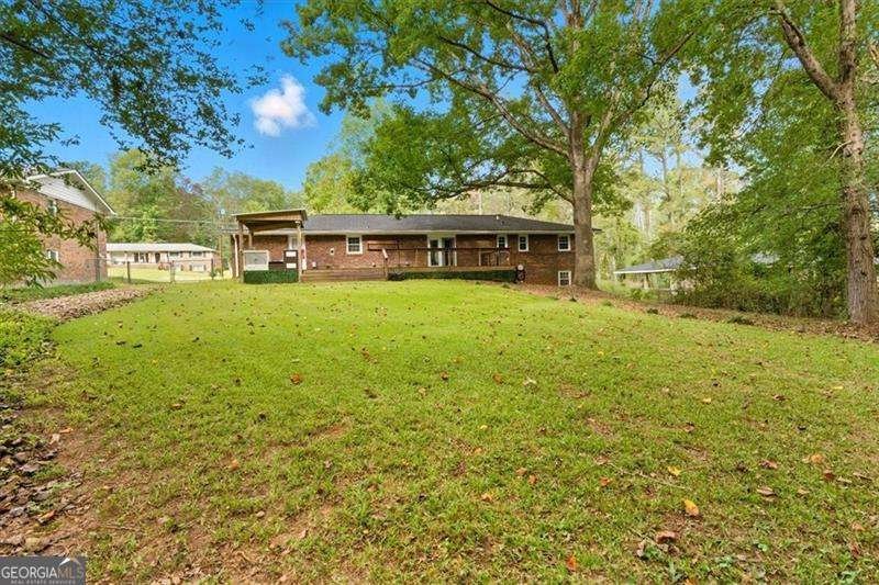 4017 Lauada Drive Douglasville - 57