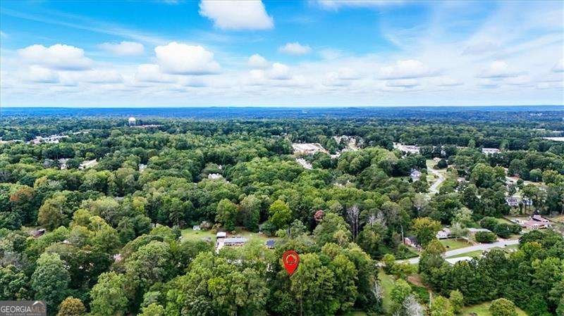 4017 Lauada Drive Douglasville - 66