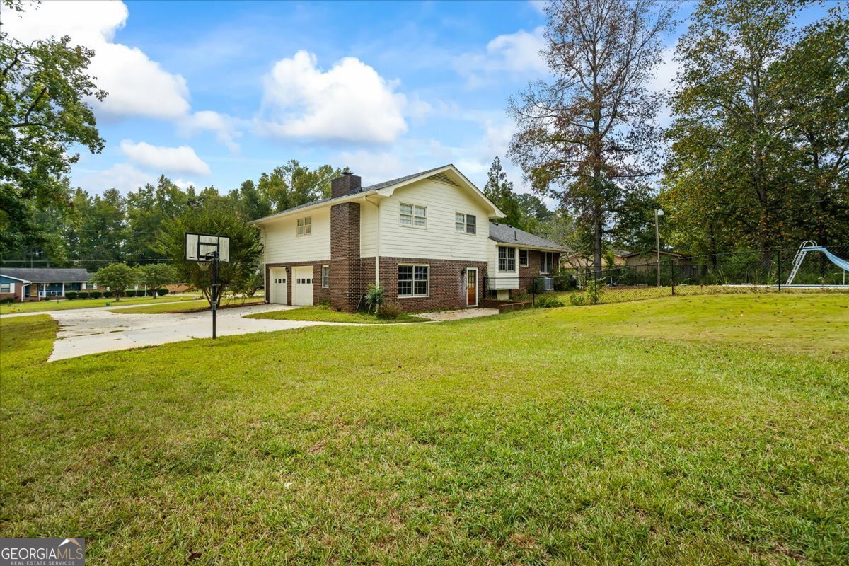 313 Fayette Villa Court Fayetteville - 37