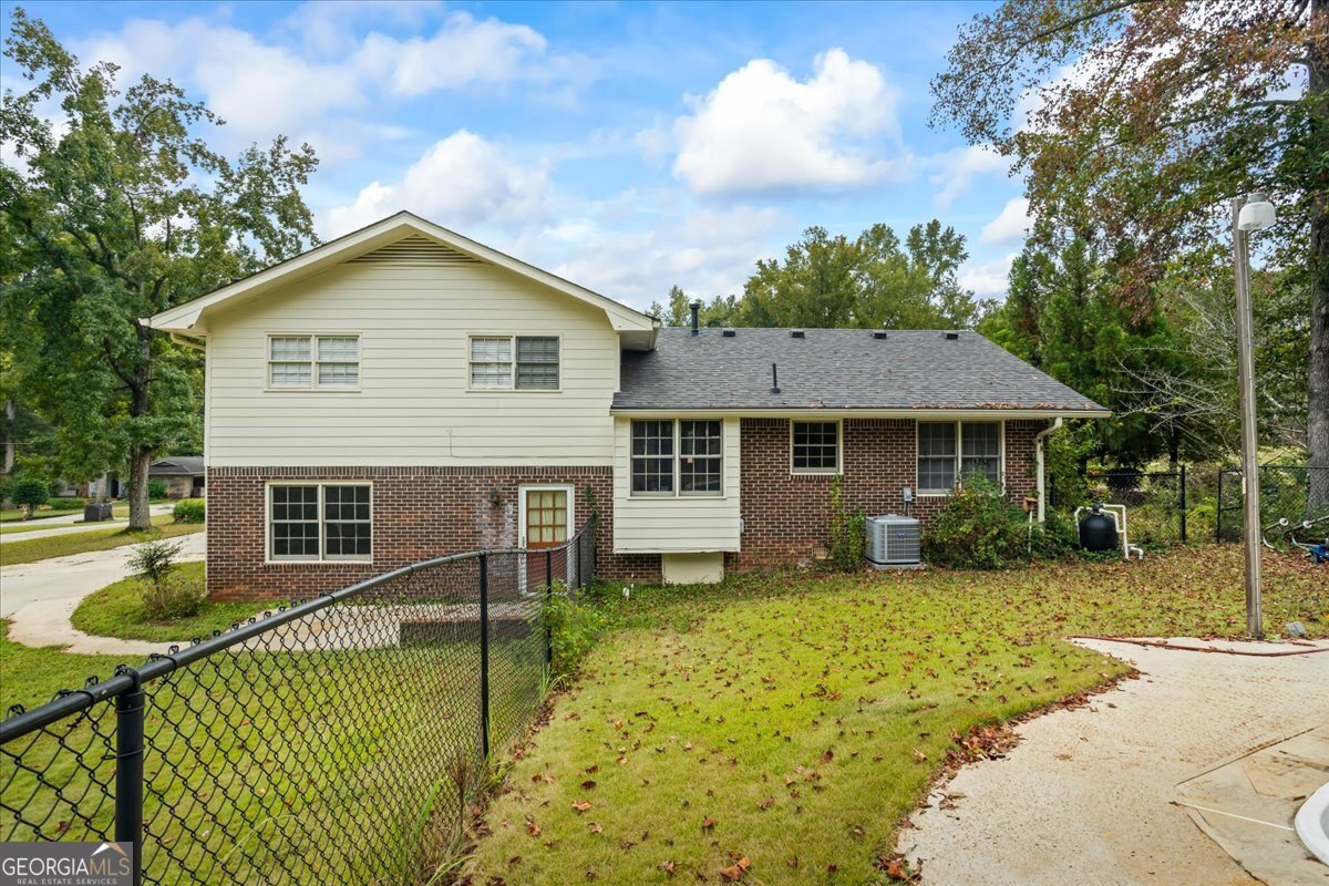 313 Fayette Villa Court Fayetteville - 9