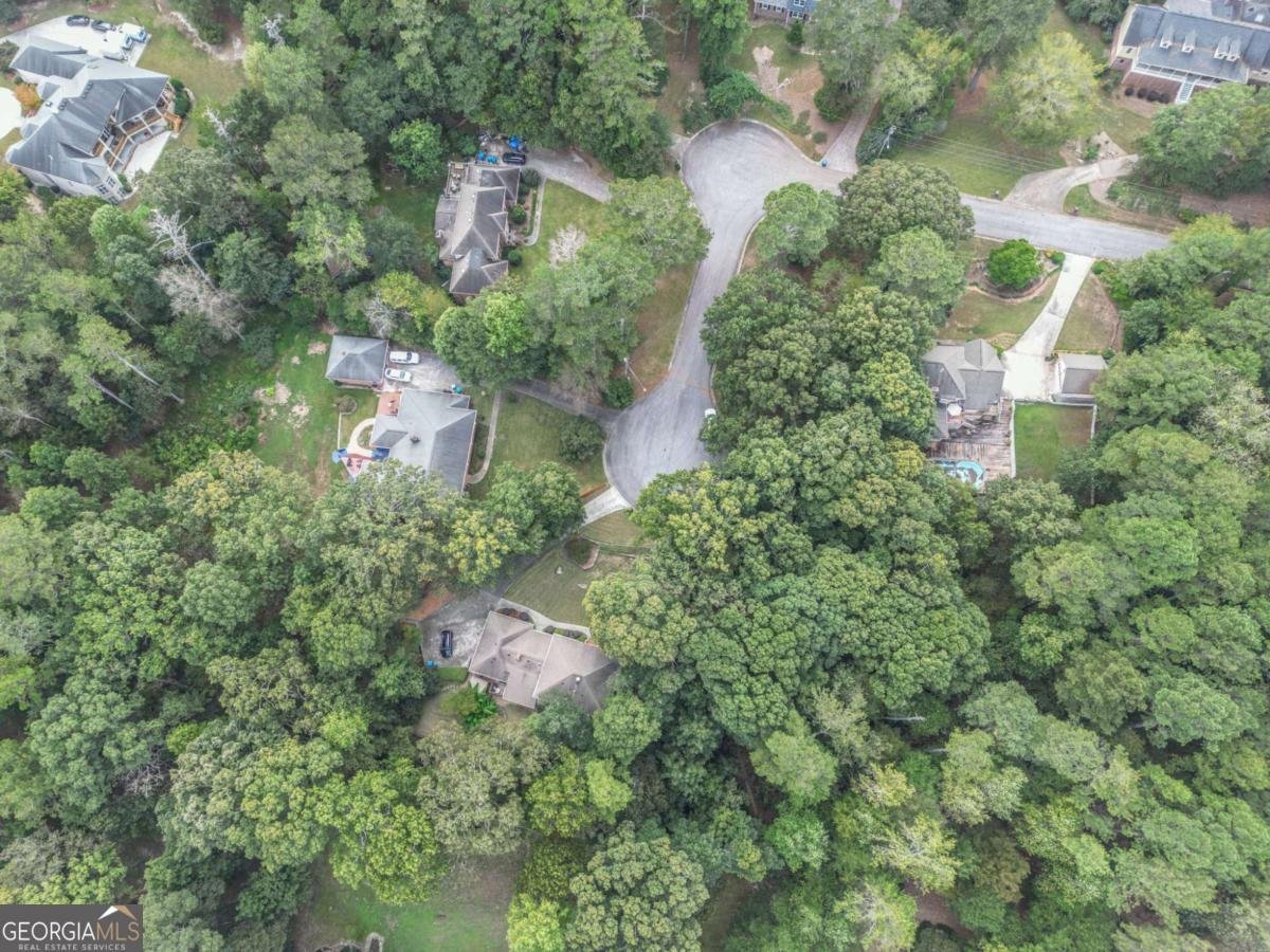 5027 Castlewood Drive Lilburn - 12