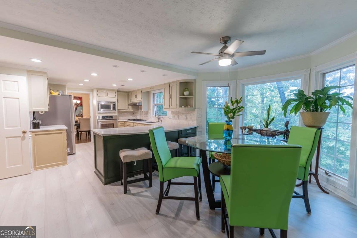 5027 Castlewood Drive Lilburn - 15
