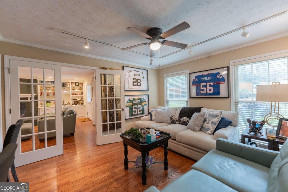 5027 Castlewood Drive Lilburn - 18