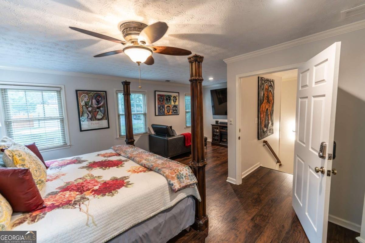 5027 Castlewood Drive Lilburn - 24