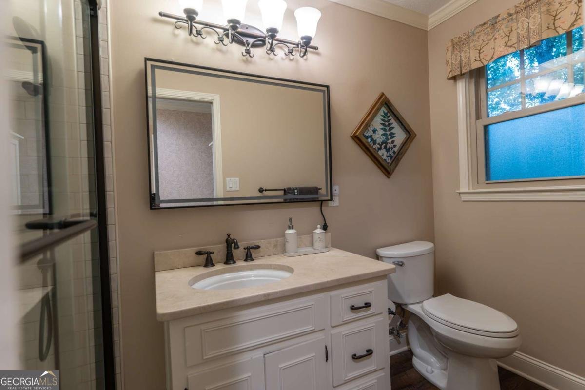 5027 Castlewood Drive Lilburn - 26