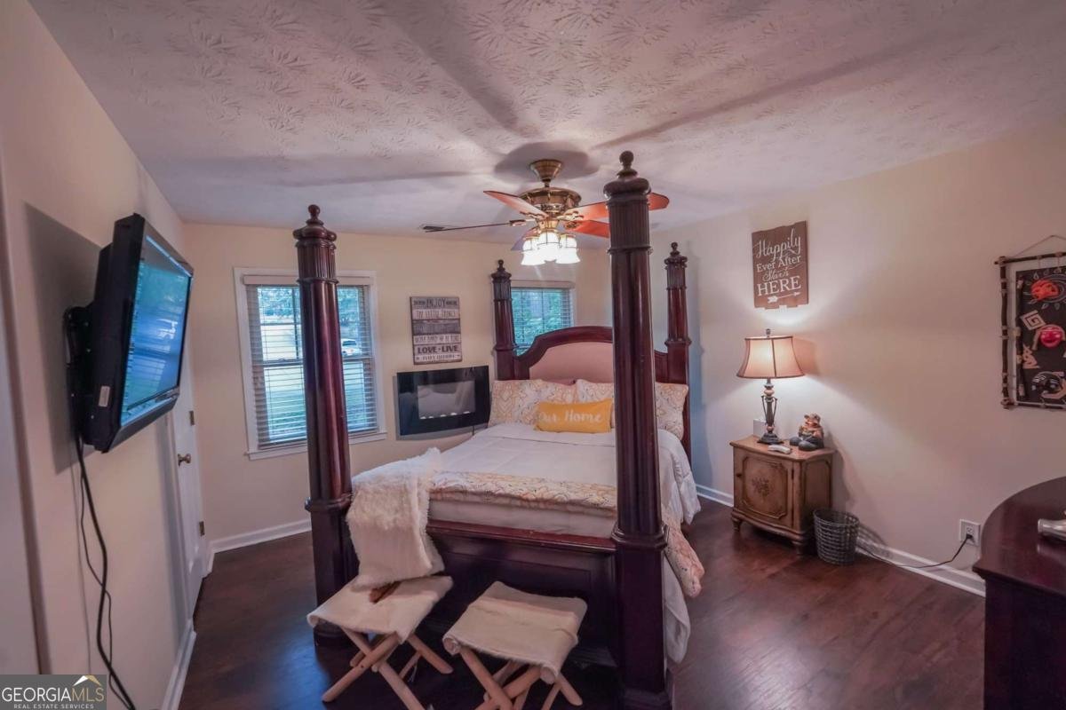 5027 Castlewood Drive Lilburn - 31