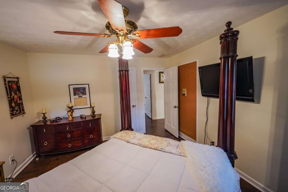 5027 Castlewood Drive Lilburn - 32