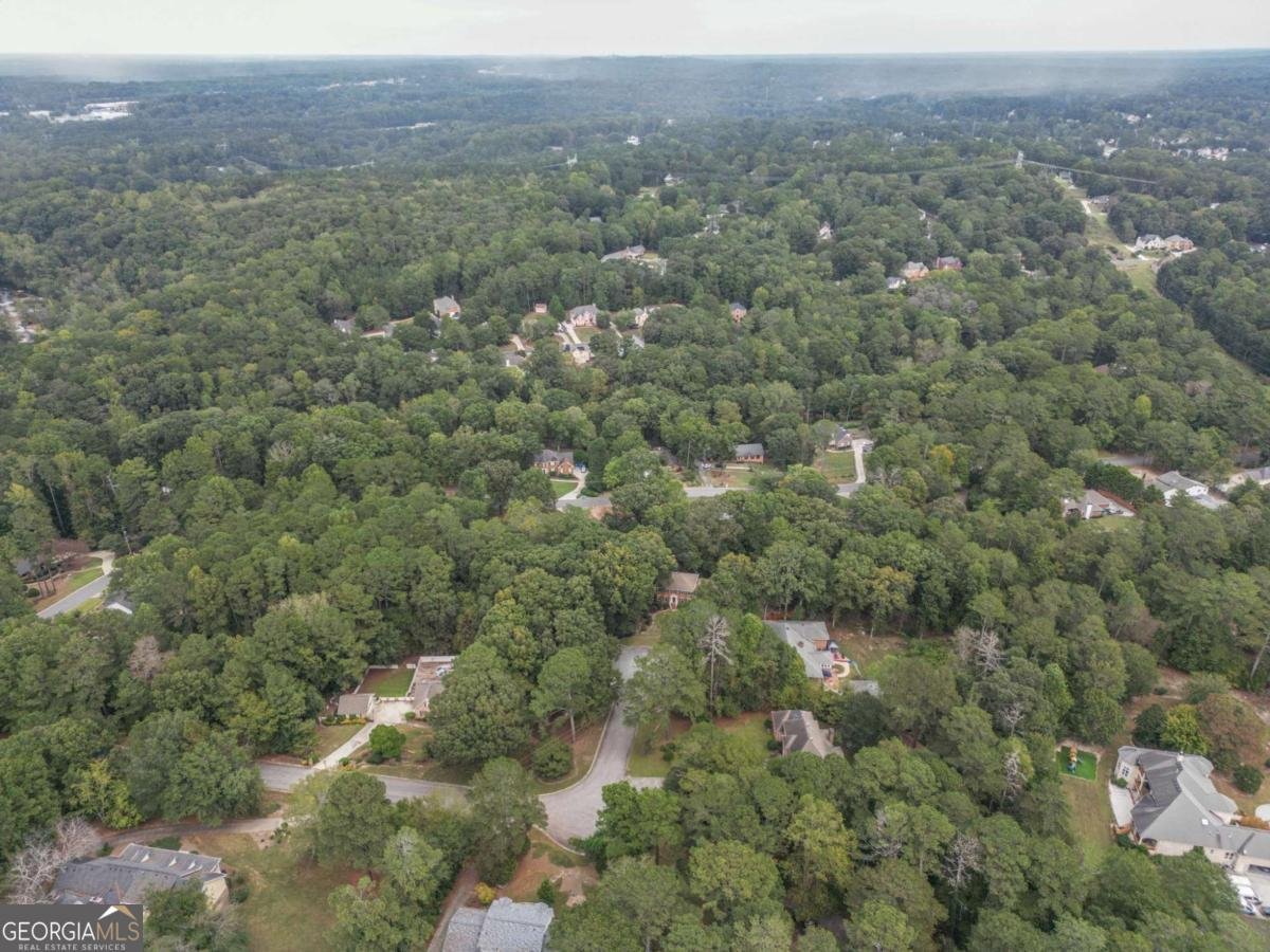 5027 Castlewood Drive Lilburn - 49