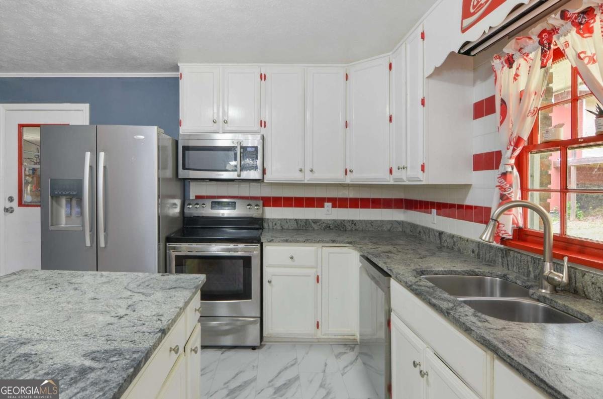 3243 Highway 184 Toccoa - 24