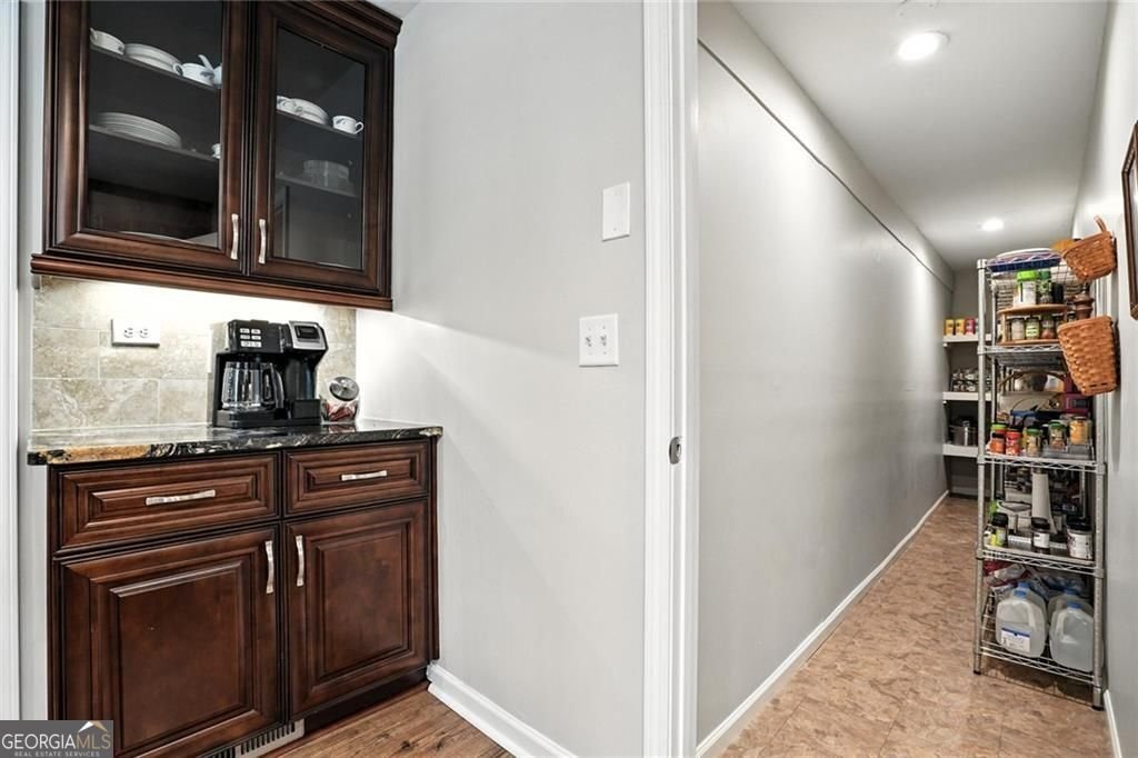 14915 Thompson Road Alpharetta - 17