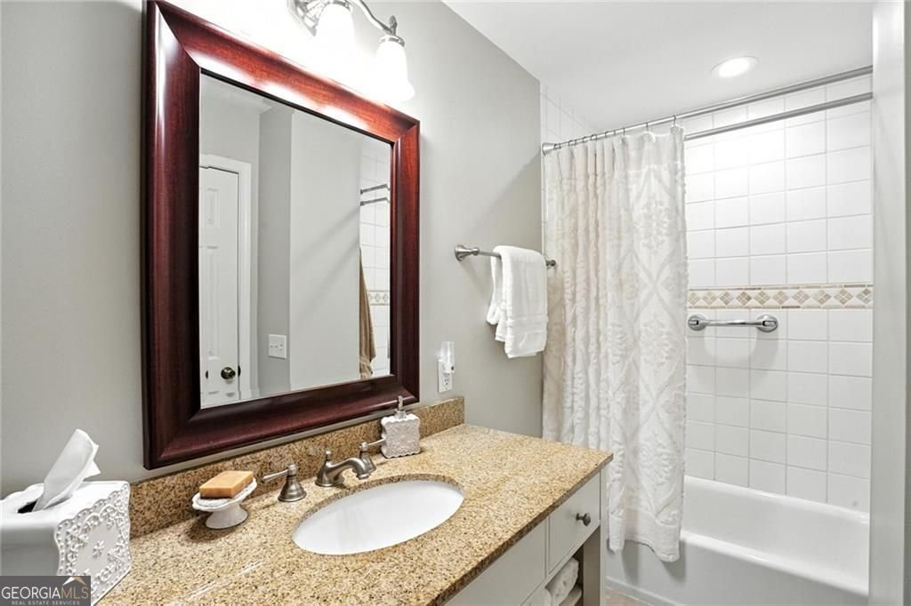 14915 Thompson Road Alpharetta - 24