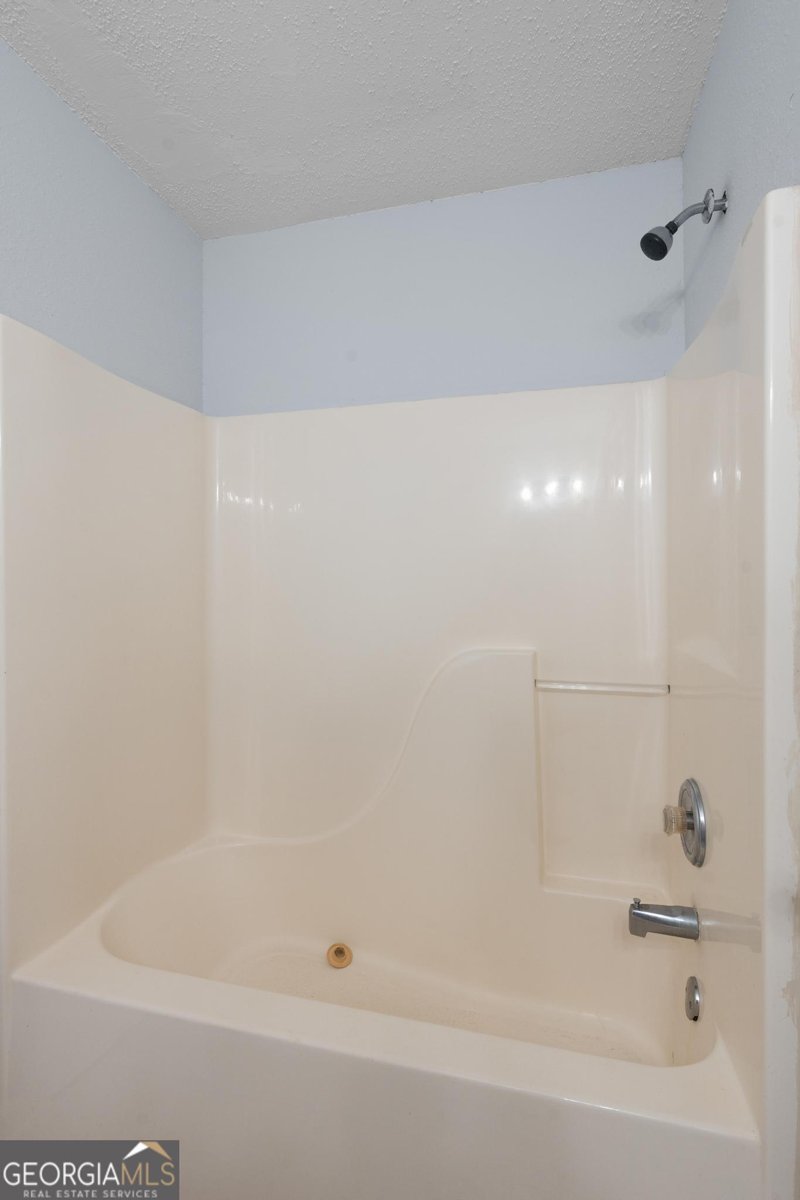 6033 Creekerton Boulevard McDonough - 26