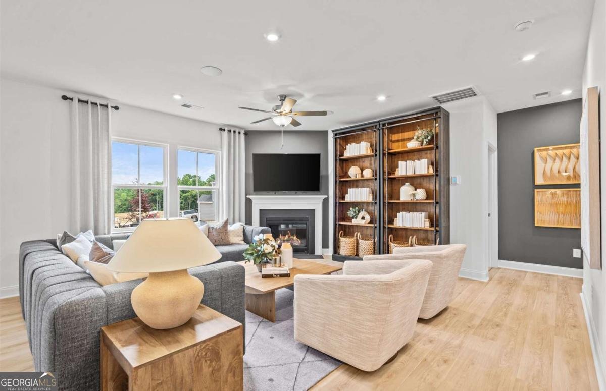 6068 Marigold Way Atlanta - 6