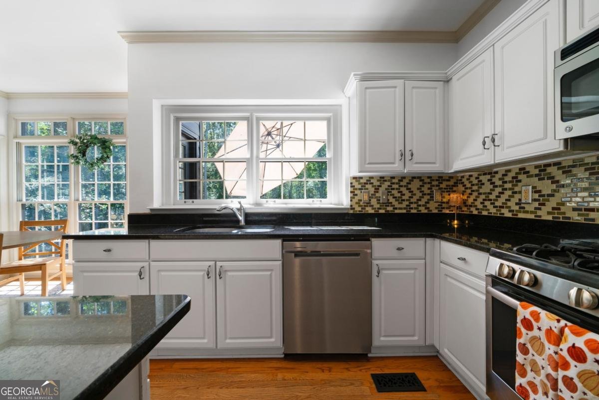 5725 Fairwood Drive Acworth - 13