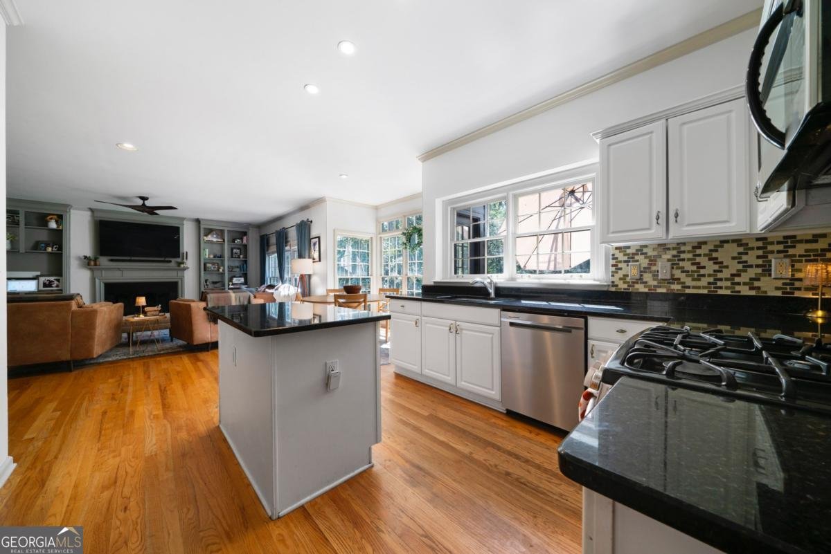 5725 Fairwood Drive Acworth - 15