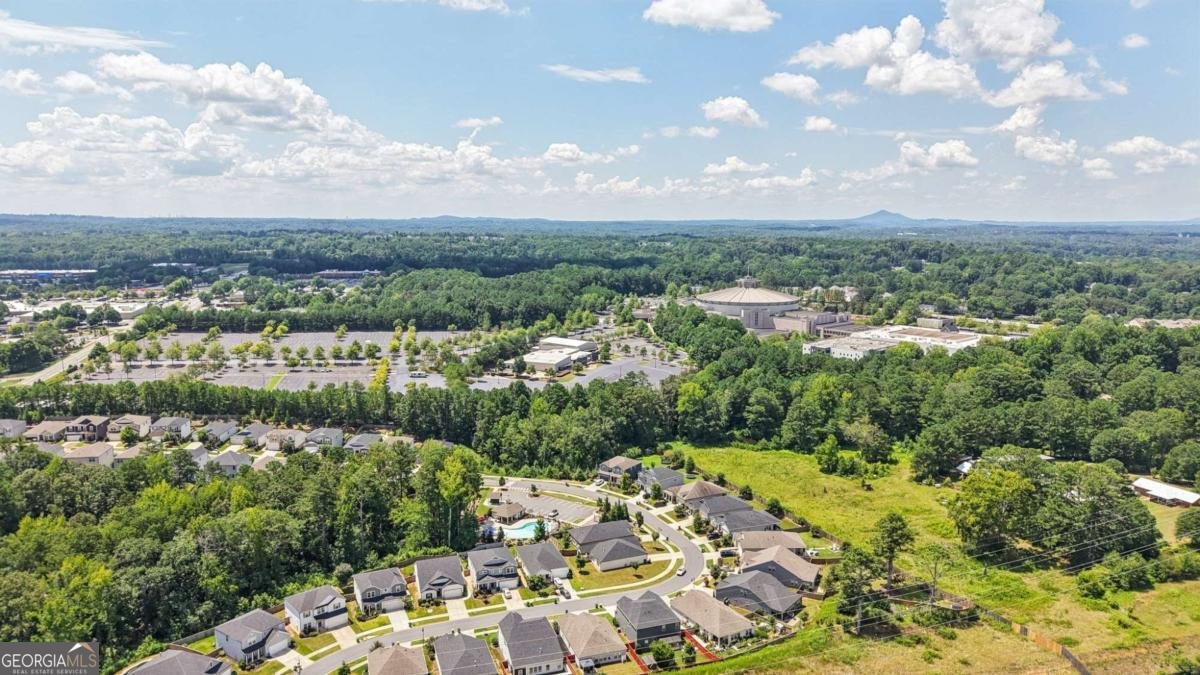 203 Neese Farm Drive Woodstock - 66
