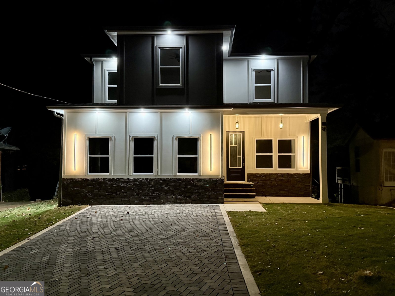 198 Stanhope Circle Atlanta - 1