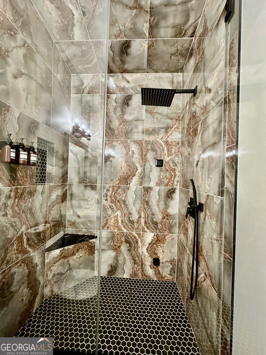 775 Ridgewood Avenue Gainesville - 33