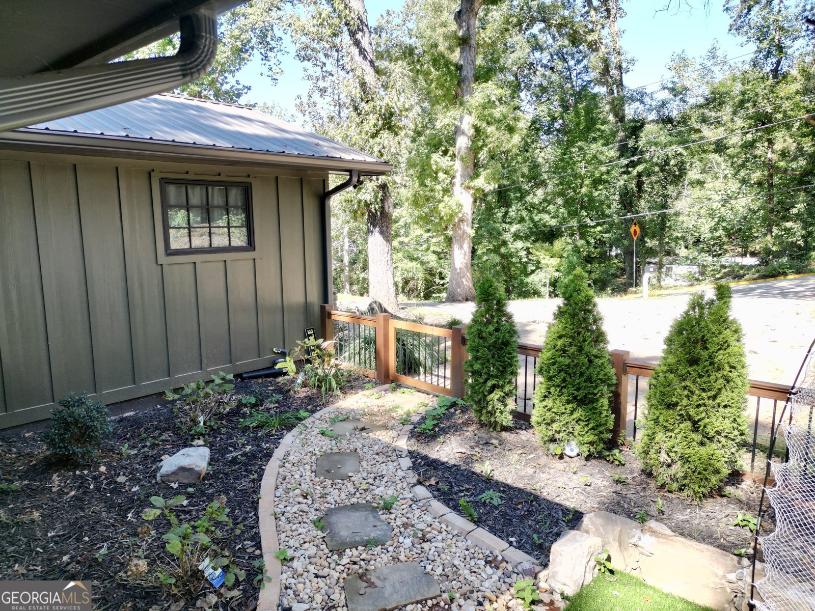 775 Ridgewood Avenue Gainesville - 50