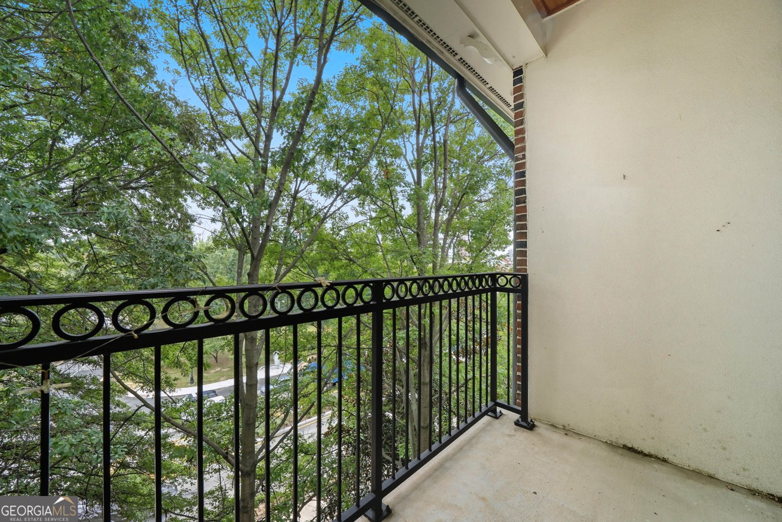 825 Highland Lane Atlanta - 24