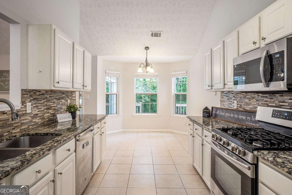 370 Cedarhurst Road Lawrenceville - 13