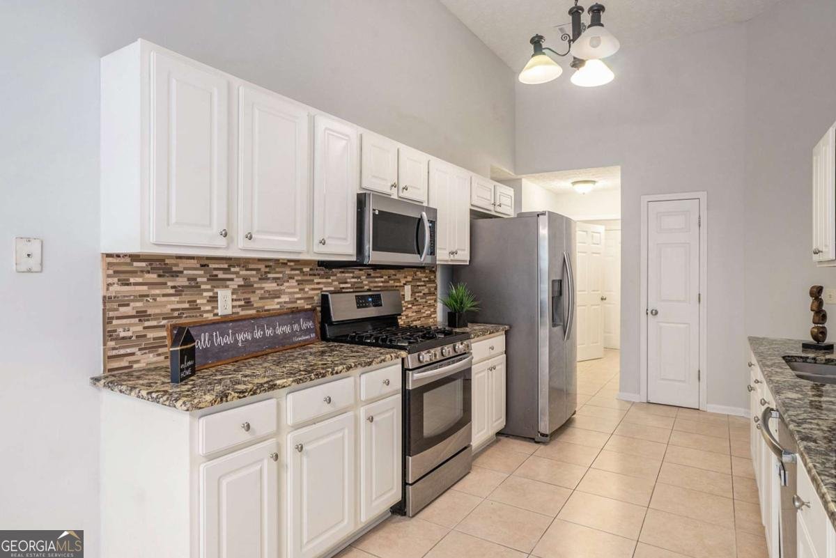 370 Cedarhurst Road Lawrenceville - 15