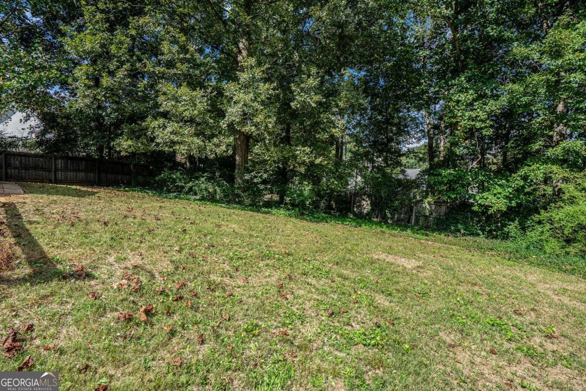 370 Cedarhurst Road Lawrenceville - 32
