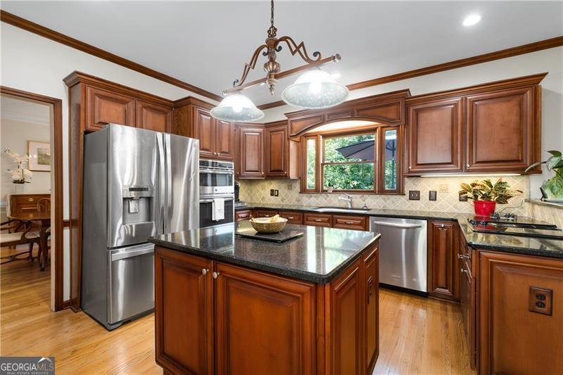3525 Stone Cliff Way Woodstock - 11