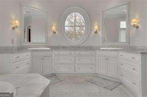 4084 Peachtree Dunwoody Road Atlanta - 24