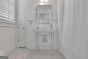 4084 Peachtree Dunwoody Road Atlanta - 30