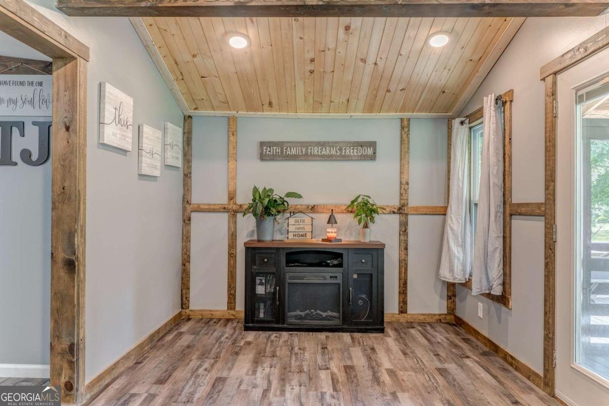 135 Little Creek Lane Resaca - 35