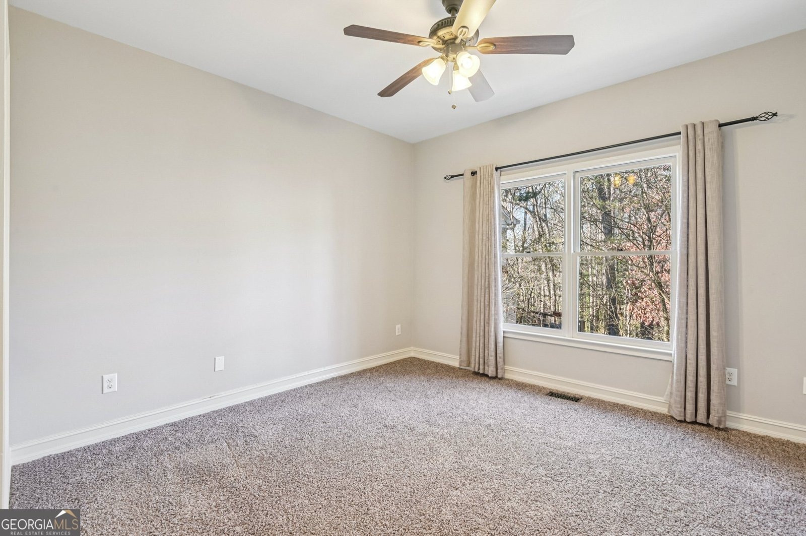 701 Whisper Wind Court Woodstock - Photo 18