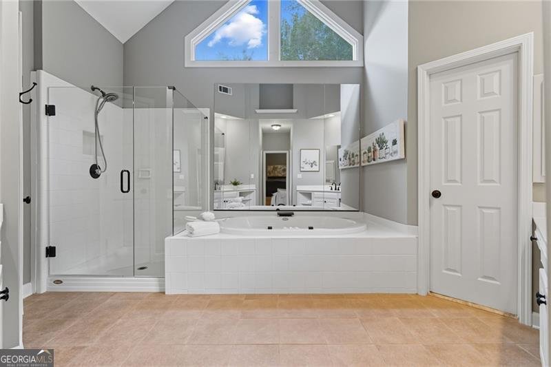 822 Lakeglen Drive Suwanee - 26