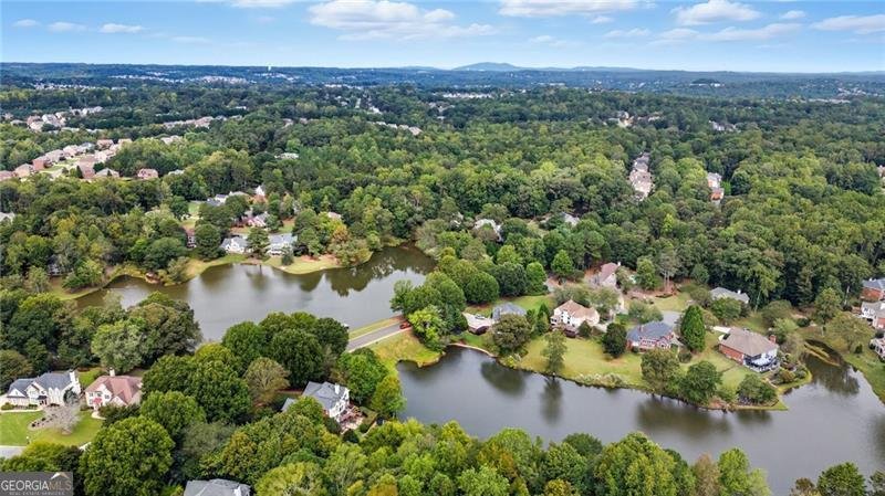 822 Lakeglen Drive Suwanee - 3