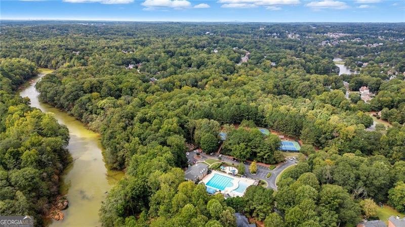 822 Lakeglen Drive Suwanee - 4