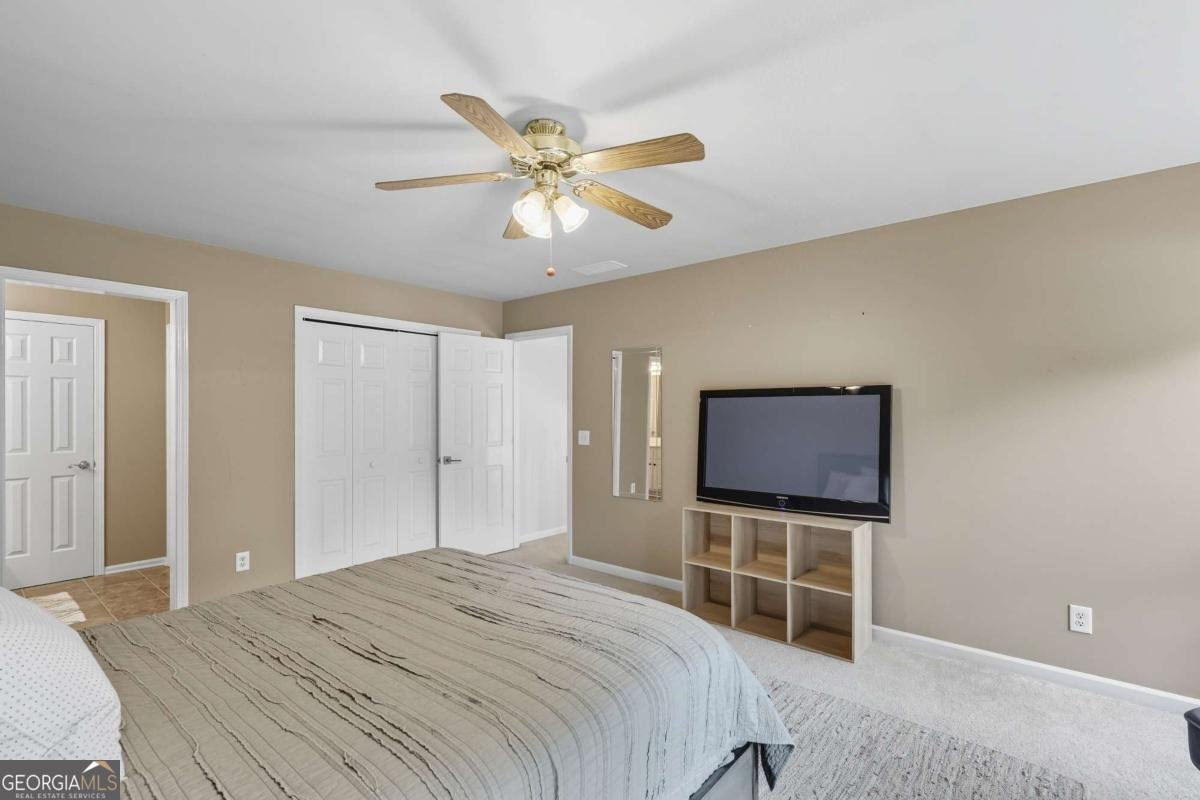 1056 East Lake Drive Gainesville - 1