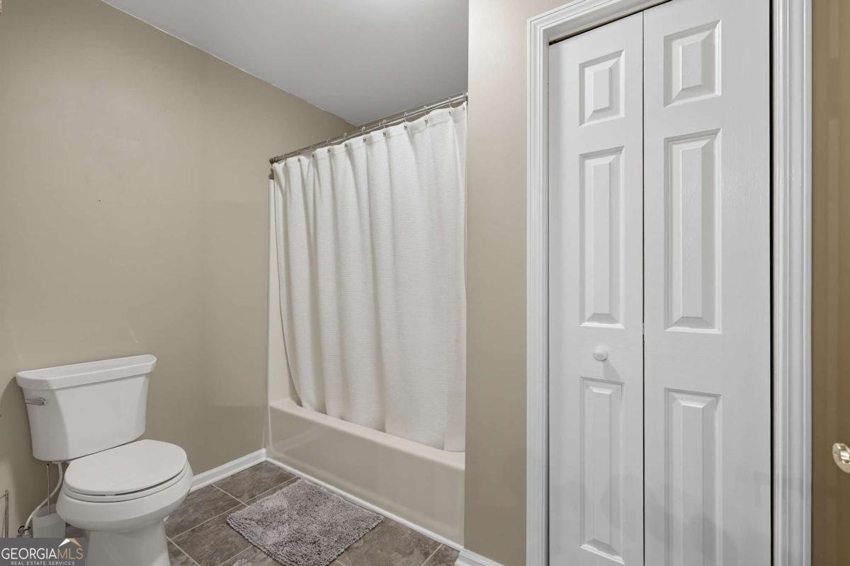 1056 East Lake Drive Gainesville - 3