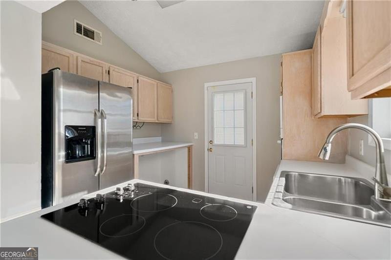 2025 Brittania Circle Woodstock - 14