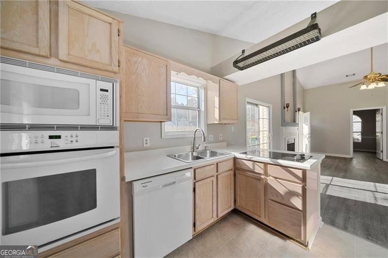 2025 Brittania Circle Woodstock - 15