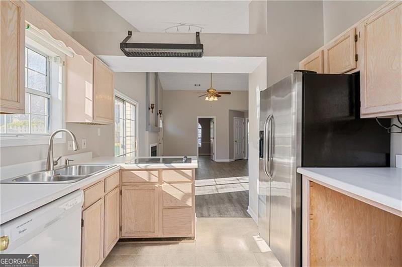 2025 Brittania Circle Woodstock - 16