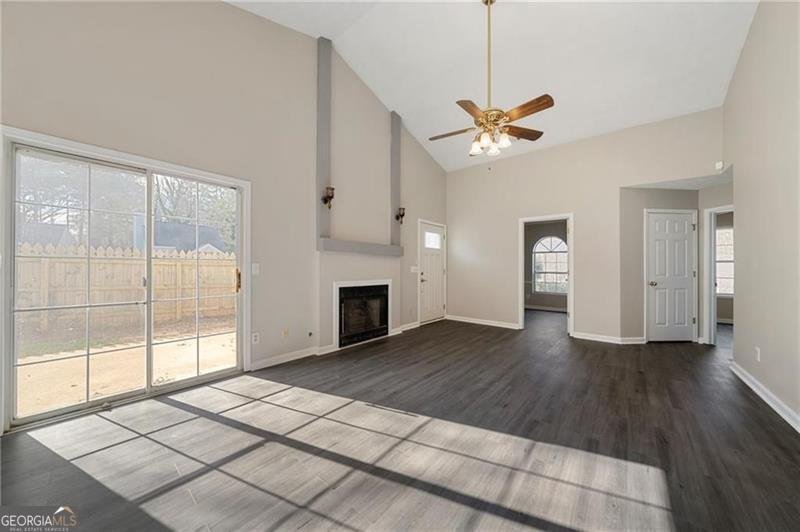 2025 Brittania Circle Woodstock - 7