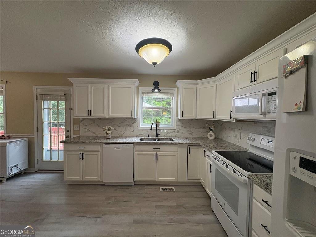 13 Greystone Lane Cartersville - 30