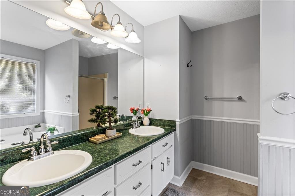 13 Greystone Lane Cartersville - 46