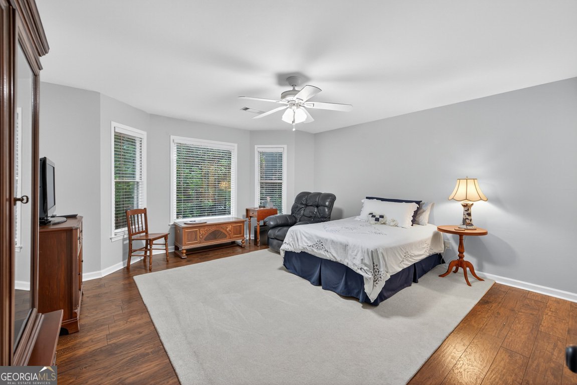 2901 Tree Top Road Dacula - 37