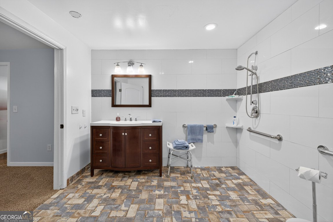 2901 Tree Top Road Dacula - 61