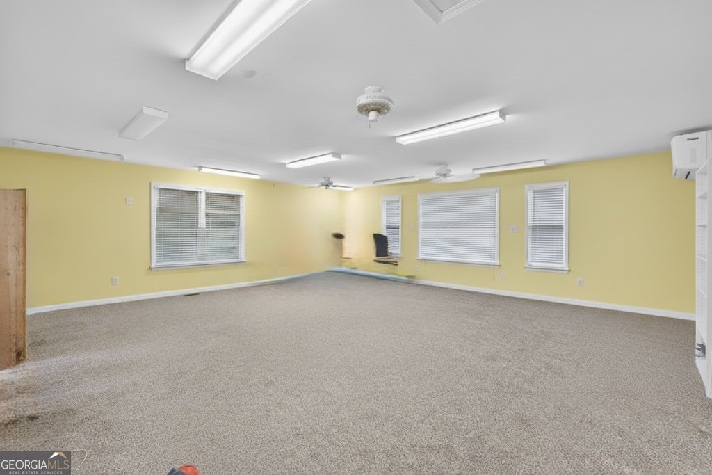 2901 Tree Top Road Dacula - 71