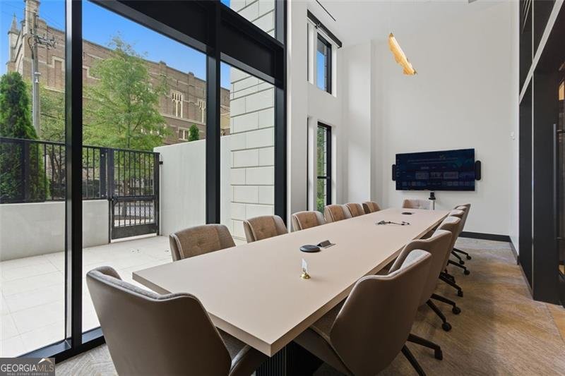 2425 PEACHTREE Road Atlanta - 15