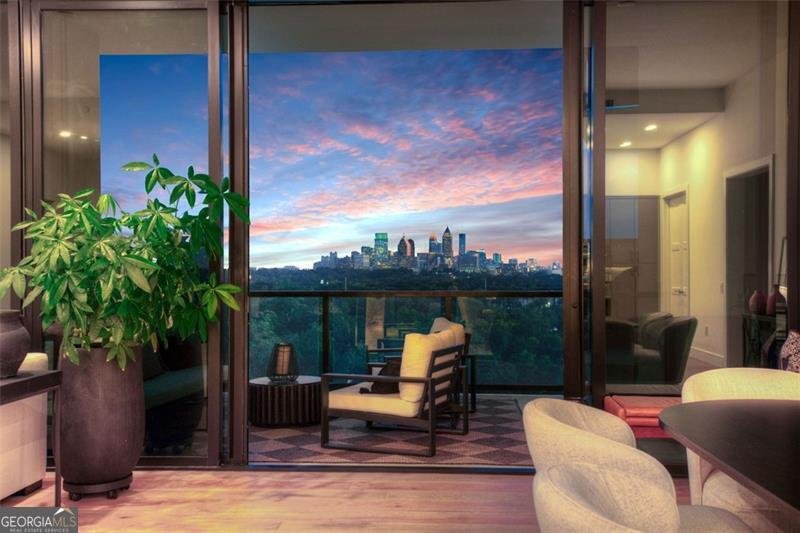 2425 PEACHTREE Road Atlanta - 26
