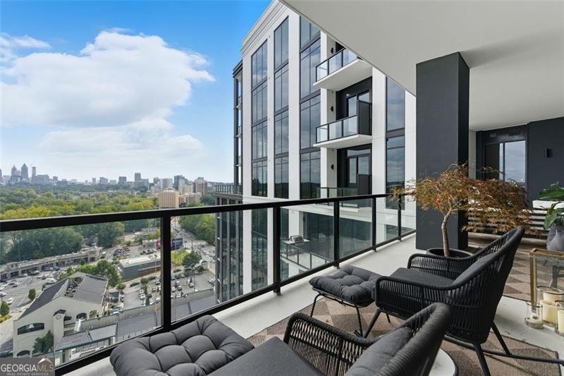 2425 PEACHTREE Road Atlanta - 33