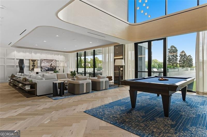 2425 PEACHTREE Road Atlanta - 36